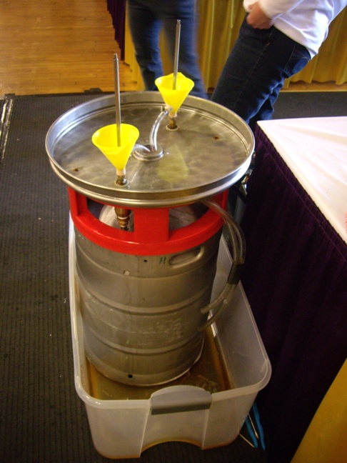 2007 Maine Brewers Fest - Bottle Washter