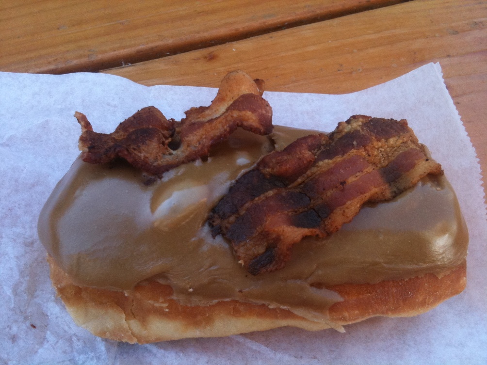 2011 Beer Bloggers Conf- Maple Bacon Donut at VooDoo